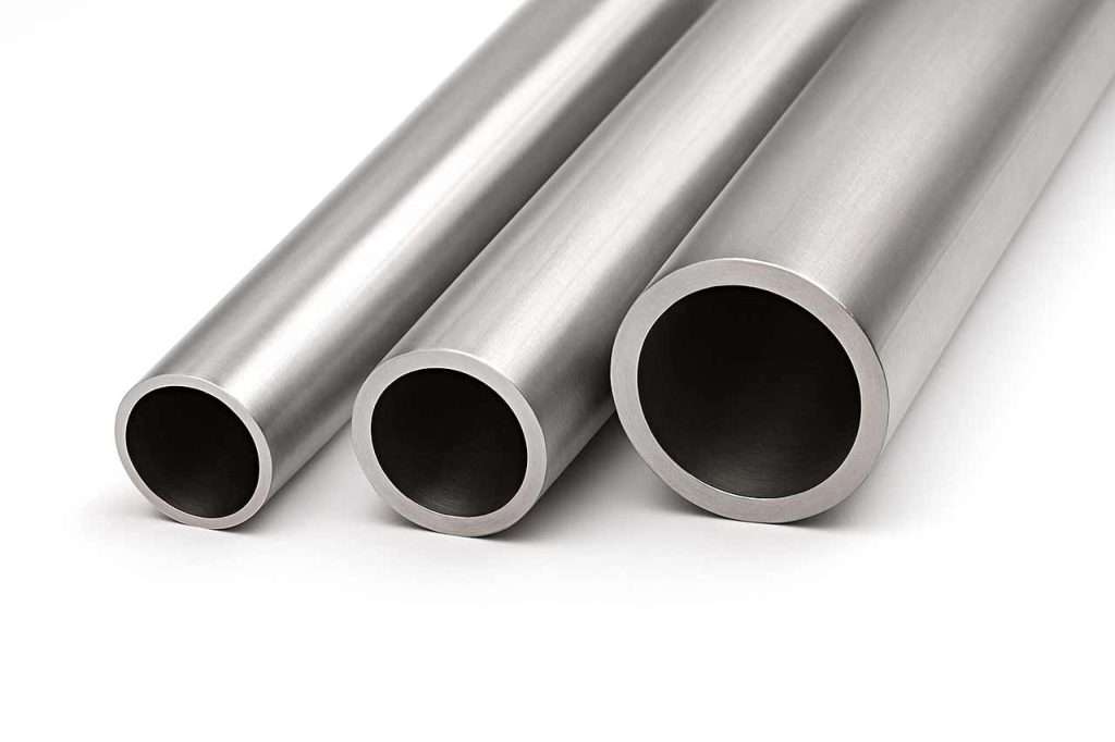 Трубы из нержавейки с разной толщиной стенки